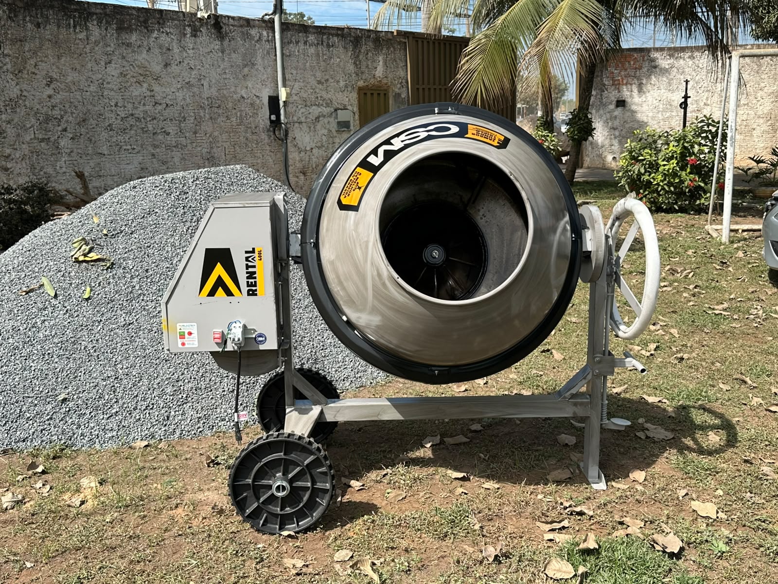 Locação de Betoneira 450 litros em Cuiabá MT — Mega Locações